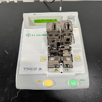 Terumo BCT TSCDII Sterile Tubing Welder image 3